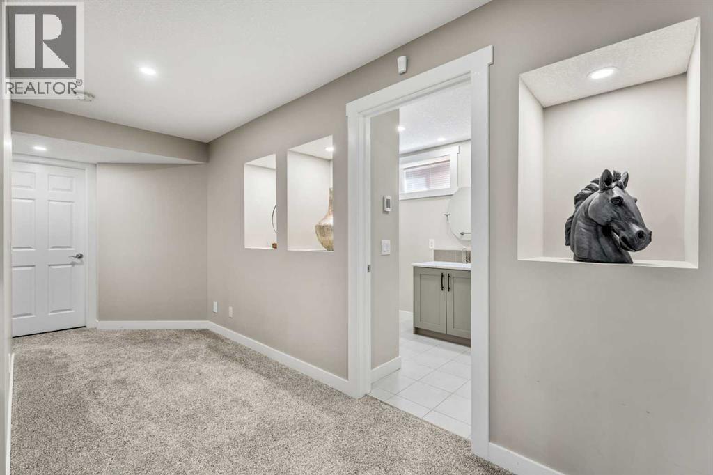 78 Edgevalley Close NW, Calgary, Alberta  T3A 5E9 - Photo 31 - A2326639