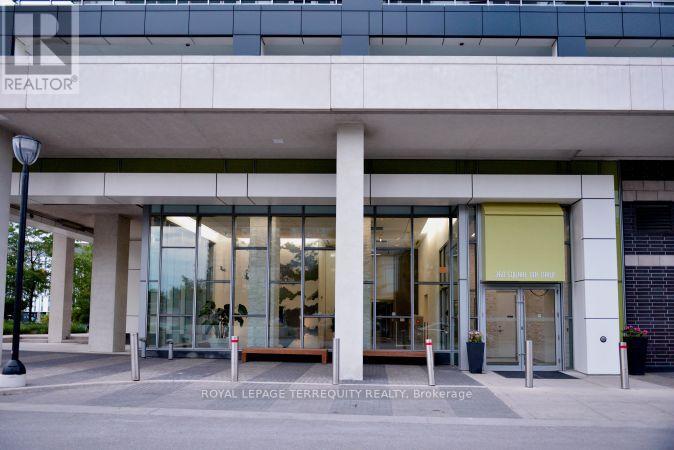 1602 - 360 Square One Drive, Mississauga, Ontario L5B 0G7 - Photo 2 - W13570600