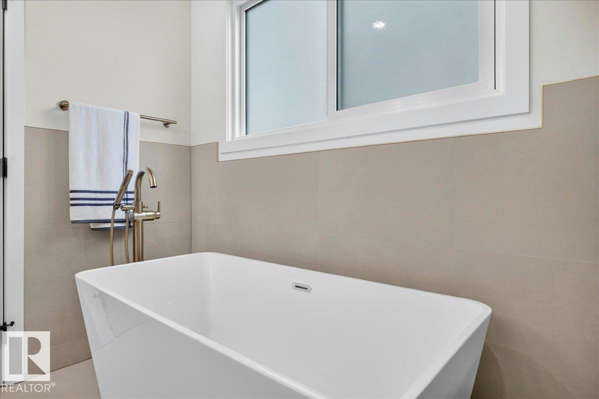 11604 35 Av NW, Edmonton, Alberta  T6J 2X2 - Photo 32 - E4499063