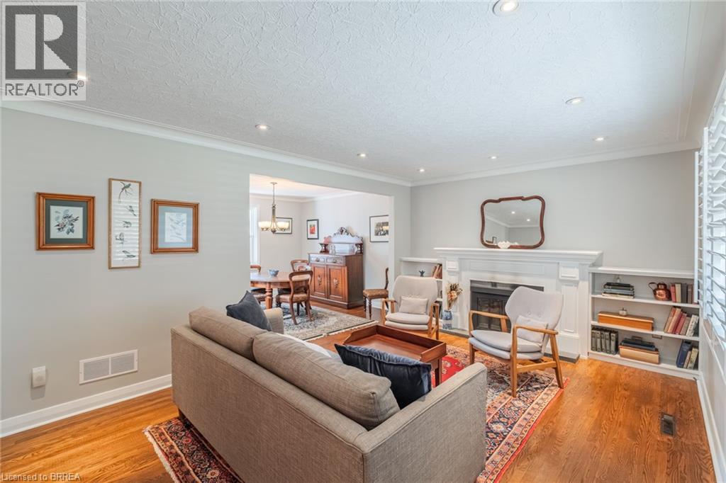 24 Franklin Street, Brantford, Ontario  N3R 1S8 - Photo 7 - 40833582