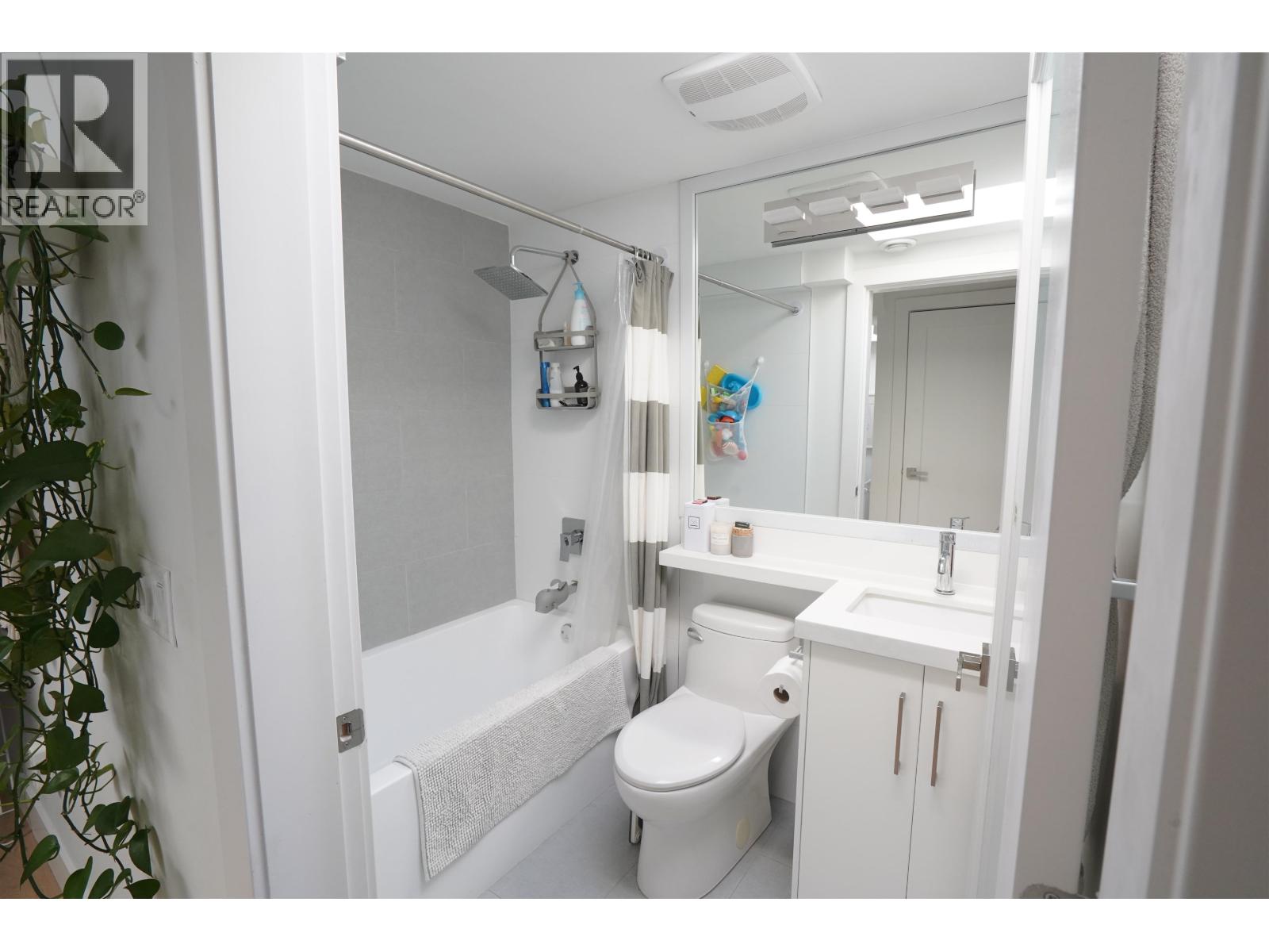 1025 Keefer Street, Vancouver, British Columbia V6A 1Y9 - Photo 25 - R3146585