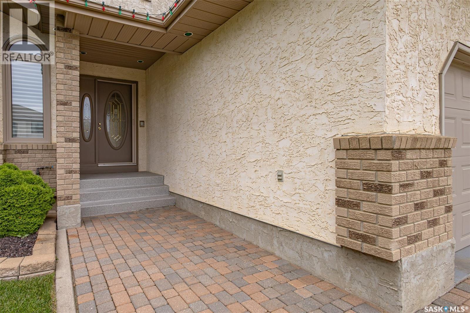 506 Forsyth Crescent, Saskatoon, Saskatchewan S7N 4H8 - Photo 3 - SK042702