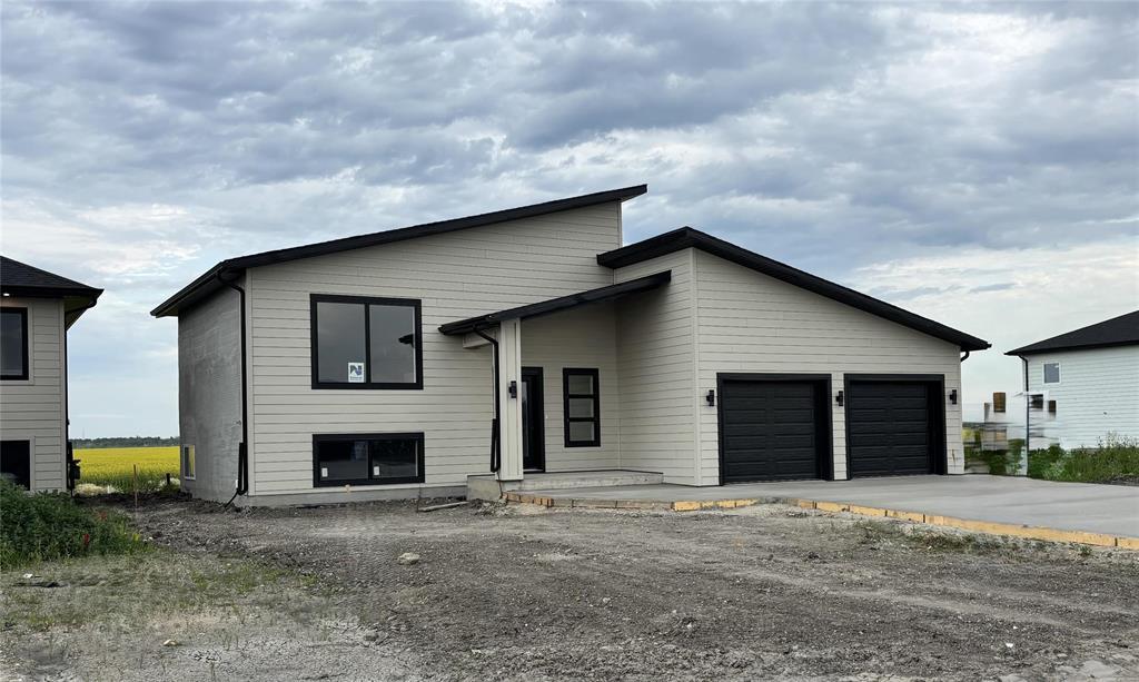 124 Primrose Lane, Mitchell, Manitoba  R5G 2Z3 - Photo 0 - 202616672