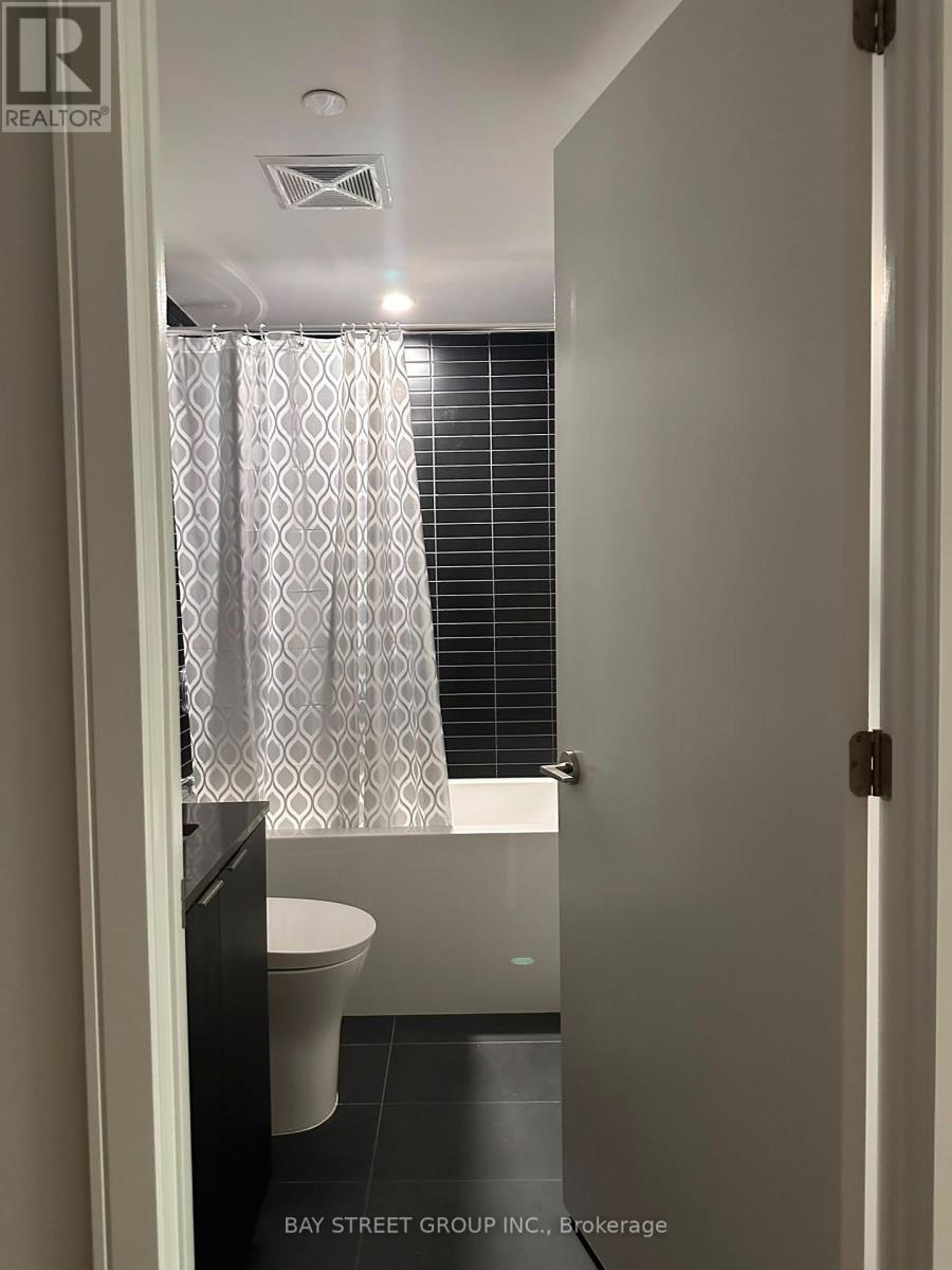 1421 - 3009 Novar Road, Mississauga, Ontario L5B 1H7 - Photo 6 - W13559898