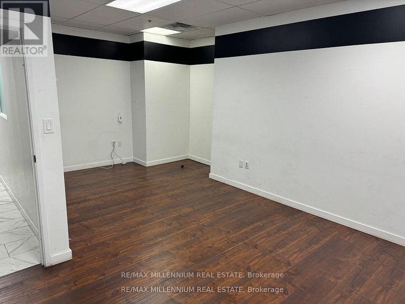 2 - 1315 Derry Road E, Mississauga, Ontario L5T 1B6 - Photo 2 - W13569316
