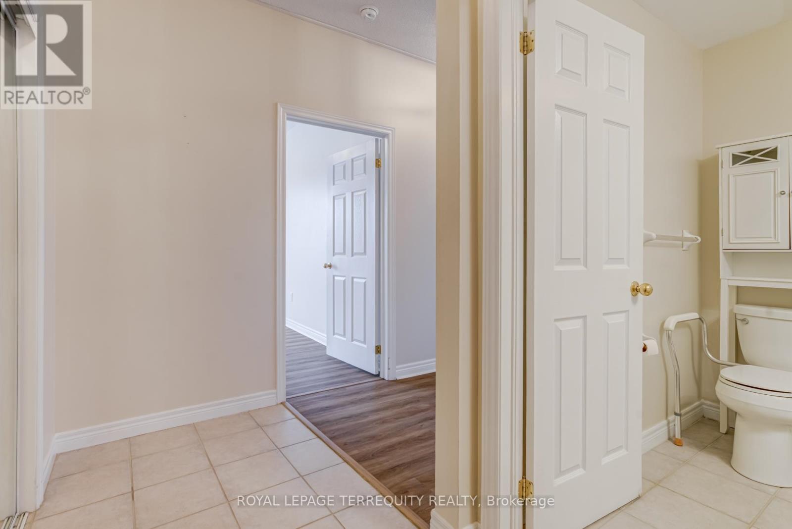 212 - 2085 Amherst Heights Drive, Burlington, Ontario  L7P 5C2 - Photo 7 - W13526698