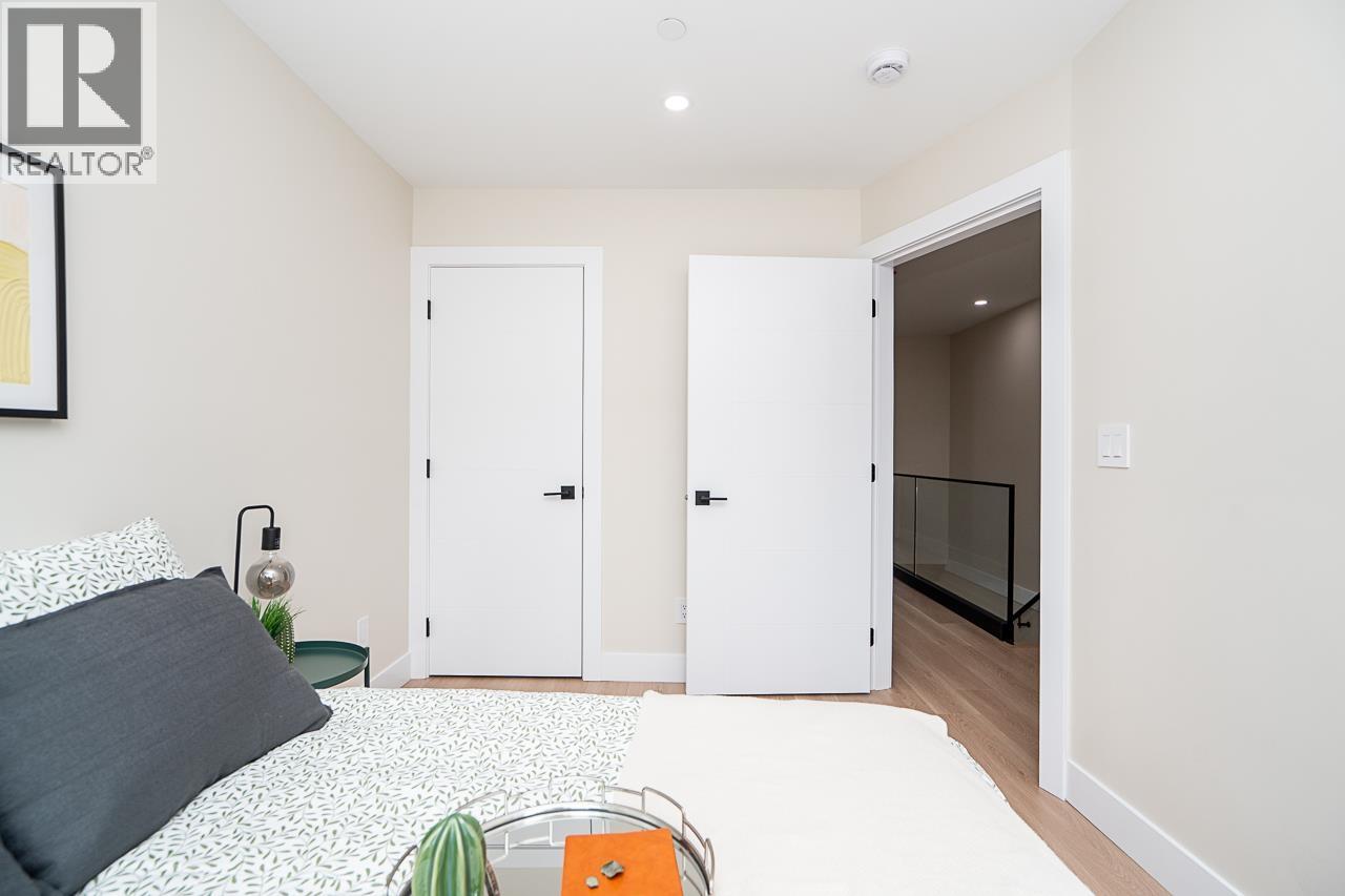 2826 Cheyenne Avenue, Vancouver, British Columbia  V5R 4R6 - Photo 13 - R3146919