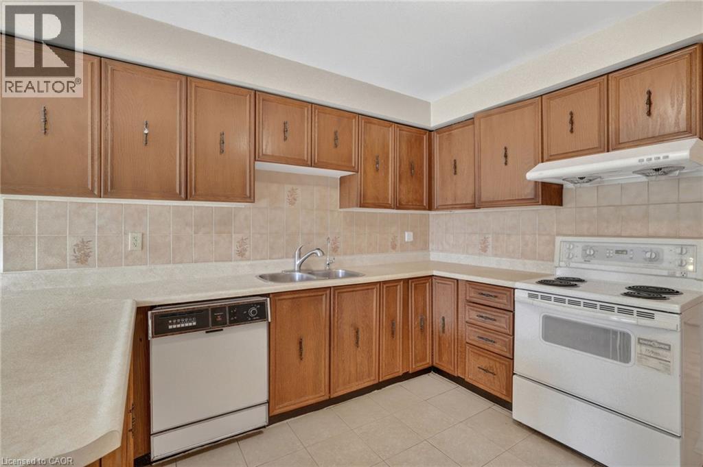 415 Conley Street, Thornhill, Ontario  L4J 6T3 - Photo 7 - 40838750
