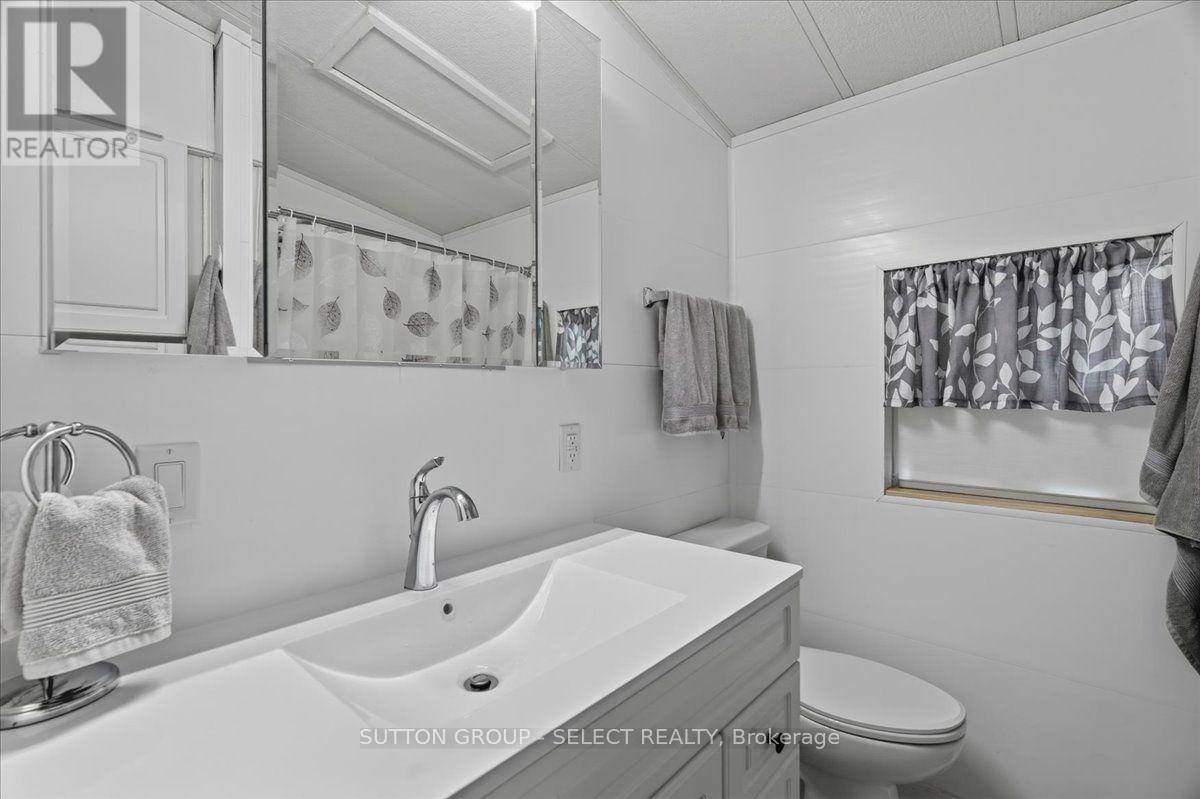 405 - 8685 Rock Glen Road, Lambton Shores, Ontario  N0M 1B0 - Photo 19 - X13570656