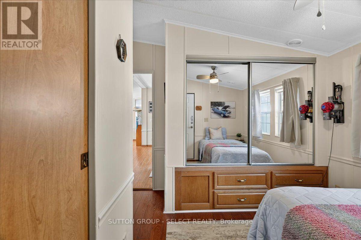 405 - 8685 Rock Glen Road, Lambton Shores, Ontario  N0M 1B0 - Photo 23 - X13570656