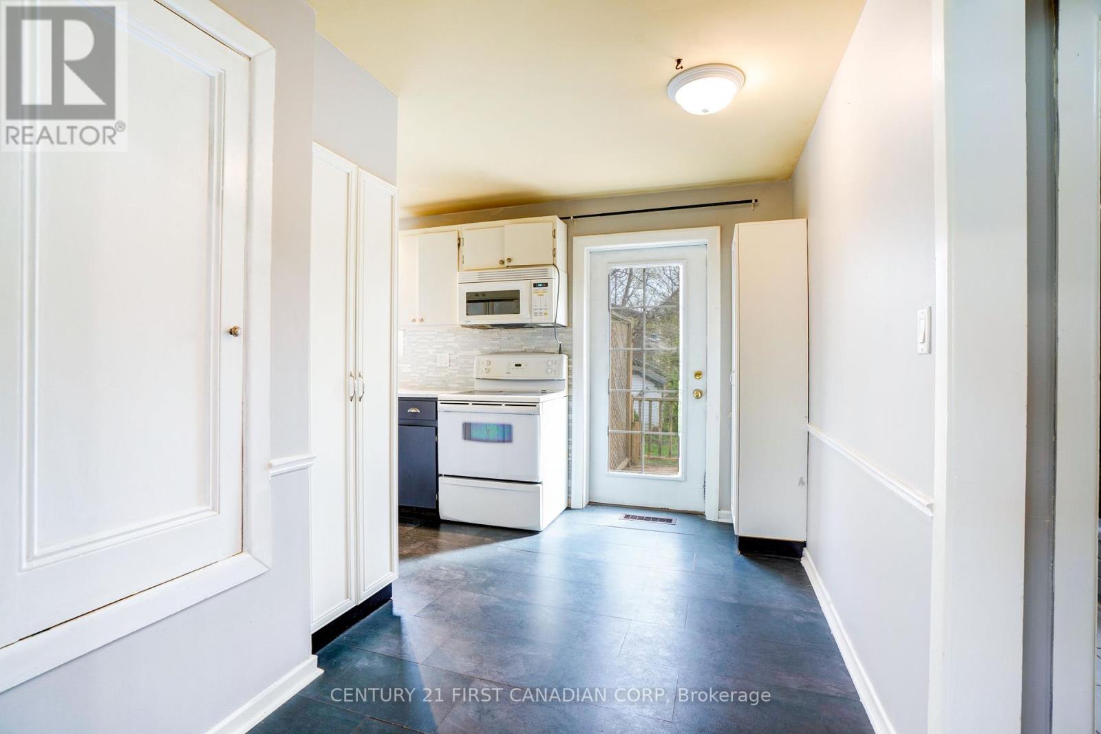 139 Britannia Avenue, London North, Ontario  N6H 2J4 - Photo 10 - X13570658