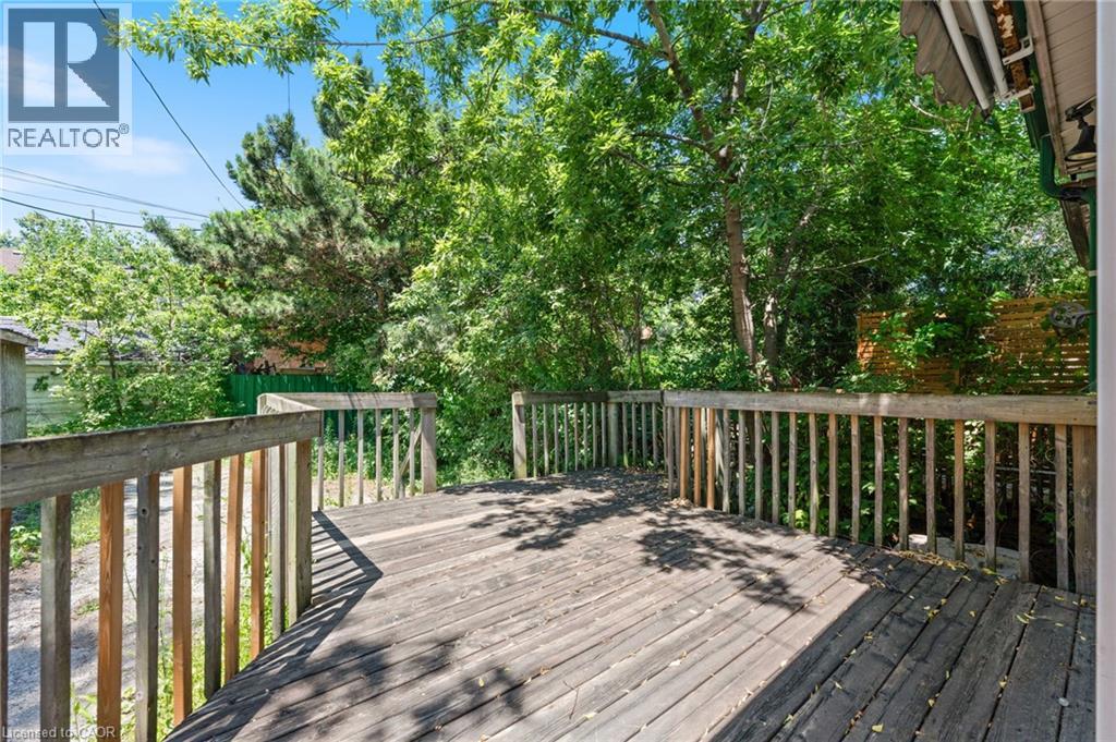 23 Edgemont Street N, Hamilton, Ontario  L8H 4C7 - Photo 19 - 40846579