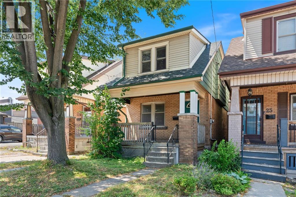 23 Edgemont Street N, Hamilton, Ontario  L8H 4C7 - Photo 2 - 40846579
