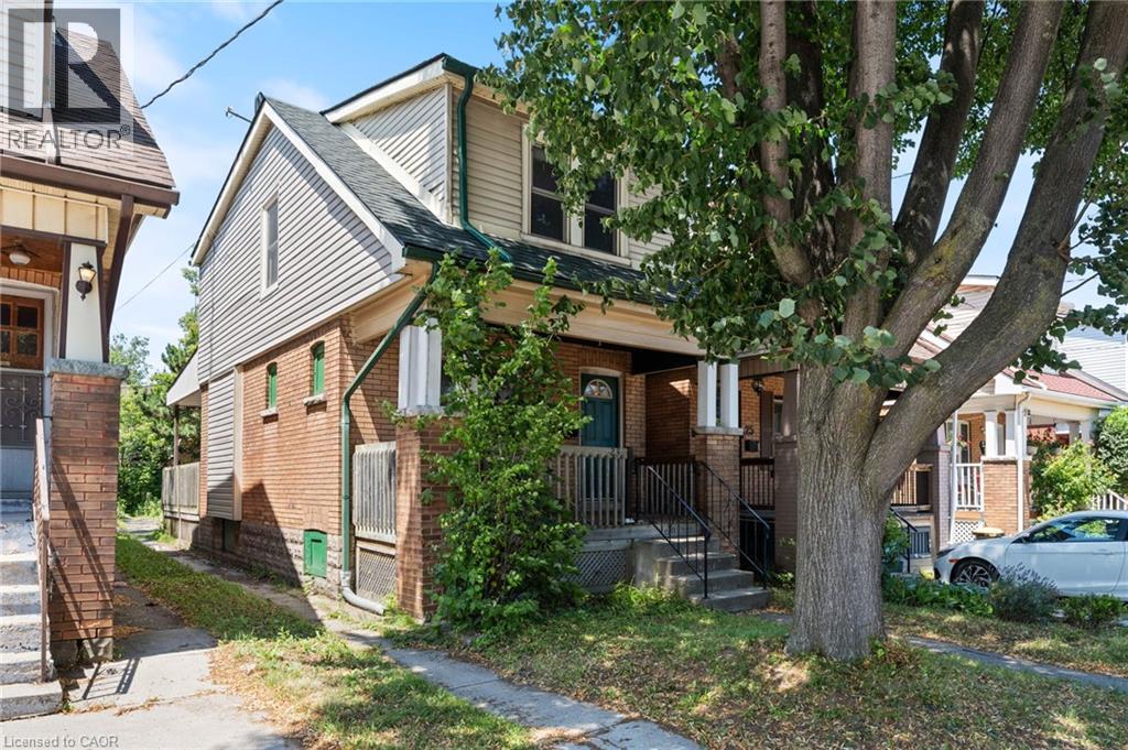 23 Edgemont Street N, Hamilton, Ontario  L8H 4C7 - Photo 3 - 40846579