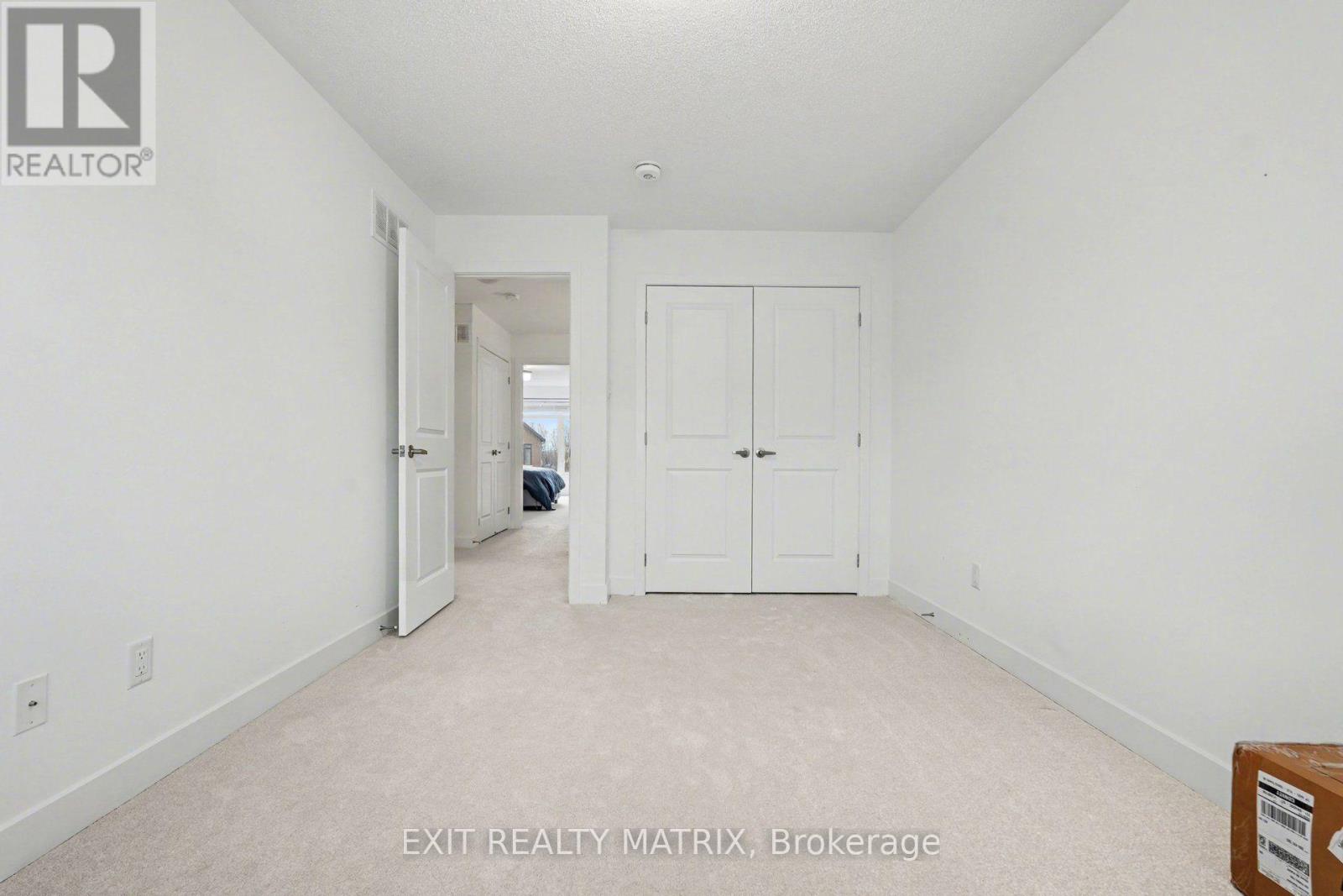 656 Putney Crescent W, Ottawa, Ontario  K2S 2N7 - Photo 23 - X13570936