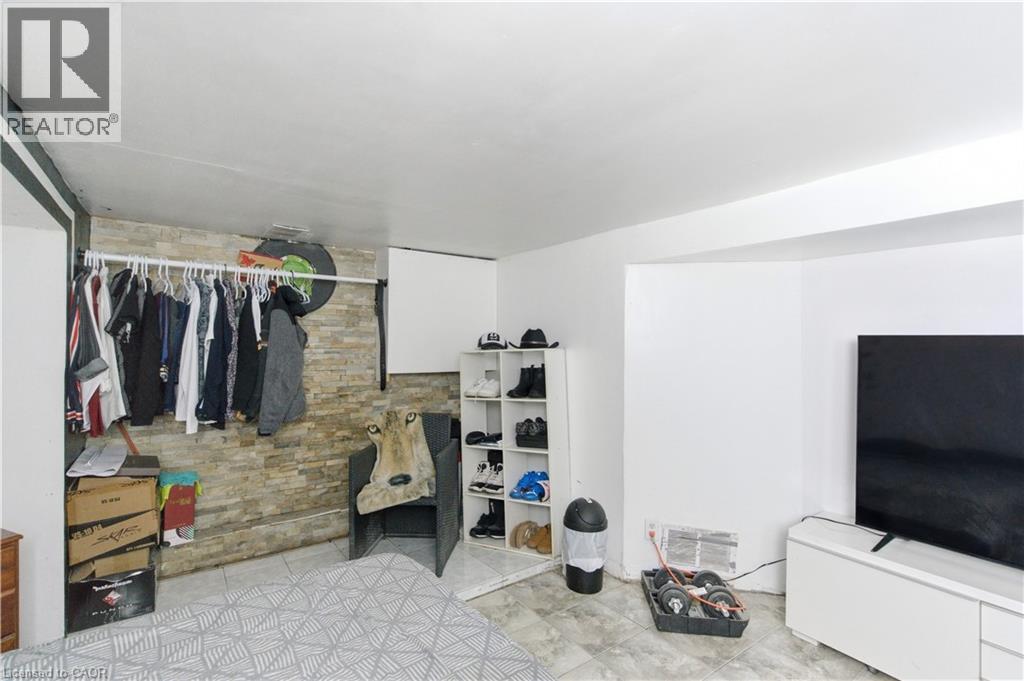 916 Stone Church Road E, Hamilton, Ontario  L8W 1B1 - Photo 23 - 40845696