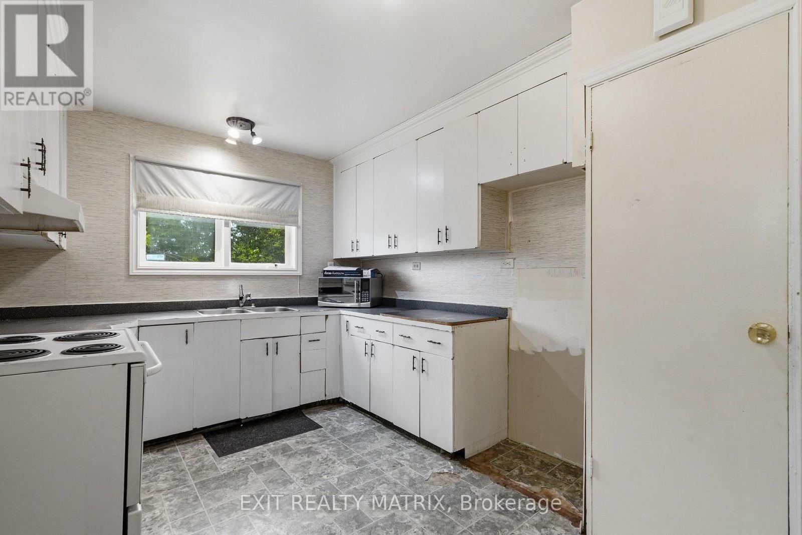 281 Higginson Street, Hawkesbury, Ontario  K6A 1G8 - Photo 11 - X13570690