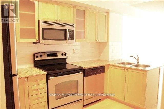 303 - 761 Bay Street, Toronto, Ontario M5G 2R2 - Photo 3 - C13570620