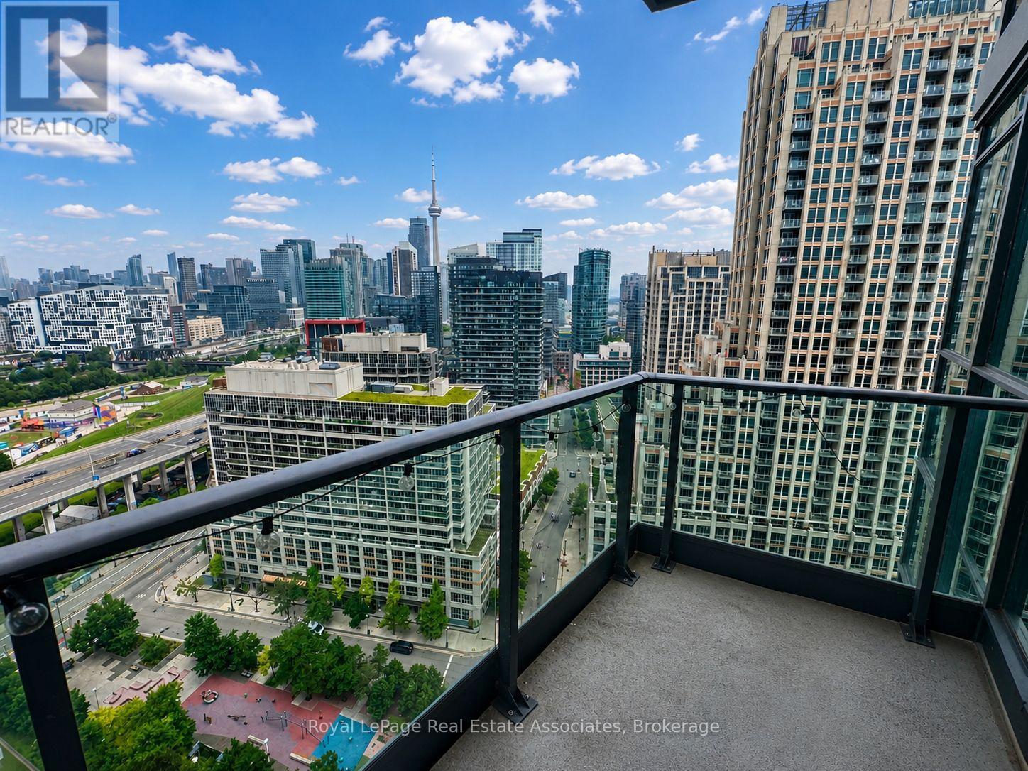 2411 - 215 Fort York Boulevard, Toronto, Ontario M5V 4A2 - Photo 14 - C13570682