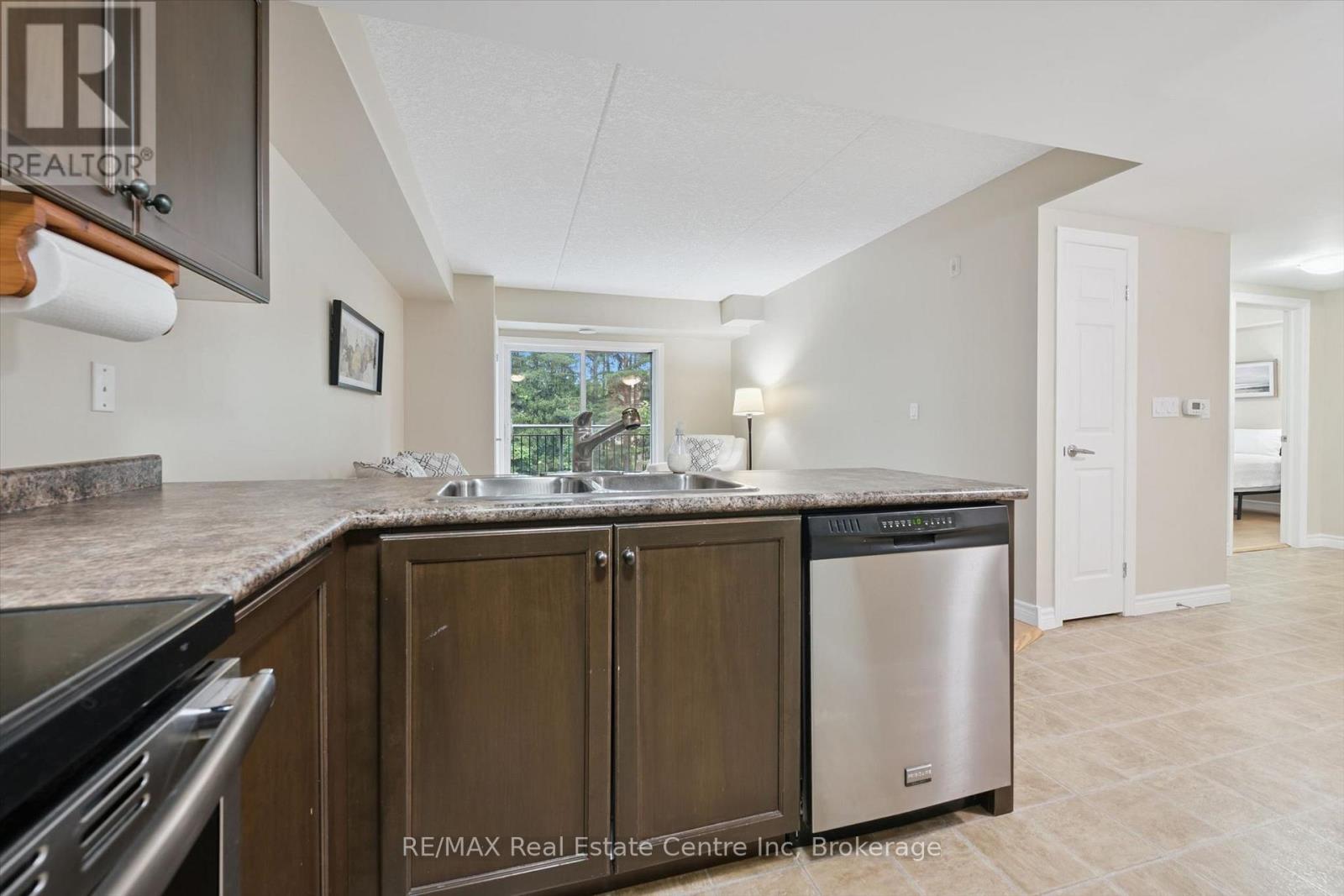 302 - 645 St David Street S, Centre Wellington, Ontario  N1M 0A9 - Photo 12 - X13570730