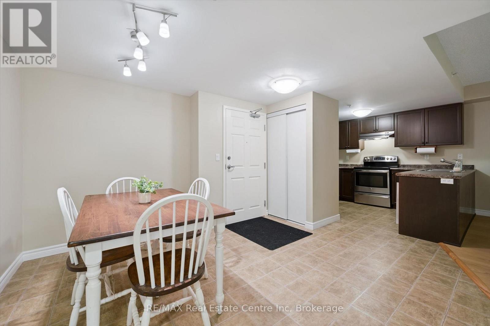 302 - 645 St David Street S, Centre Wellington, Ontario  N1M 0A9 - Photo 6 - X13570730