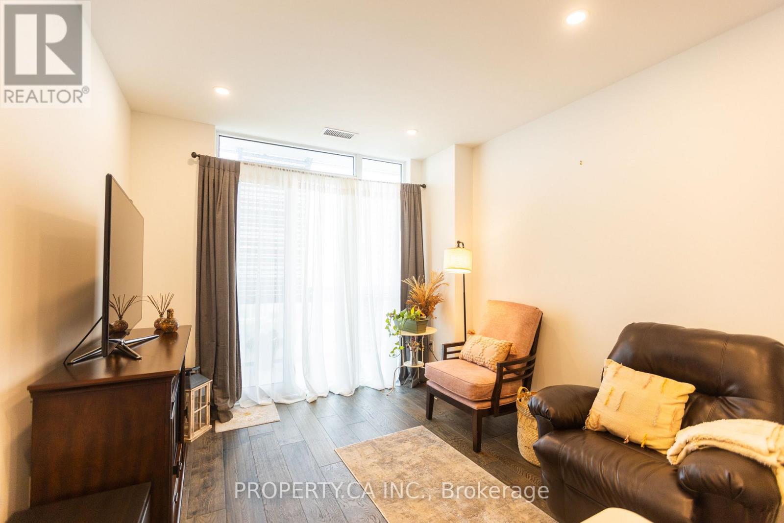 4304 - 39 Roehampton Avenue, Toronto, Ontario  M4P 0G1 - Photo 9 - E13570732