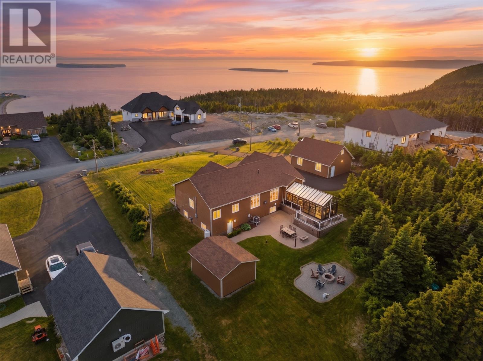 206 Summit Drive, Paradise, Newfoundland & Labrador  A1L 2P4 - Photo 2 - 1300491