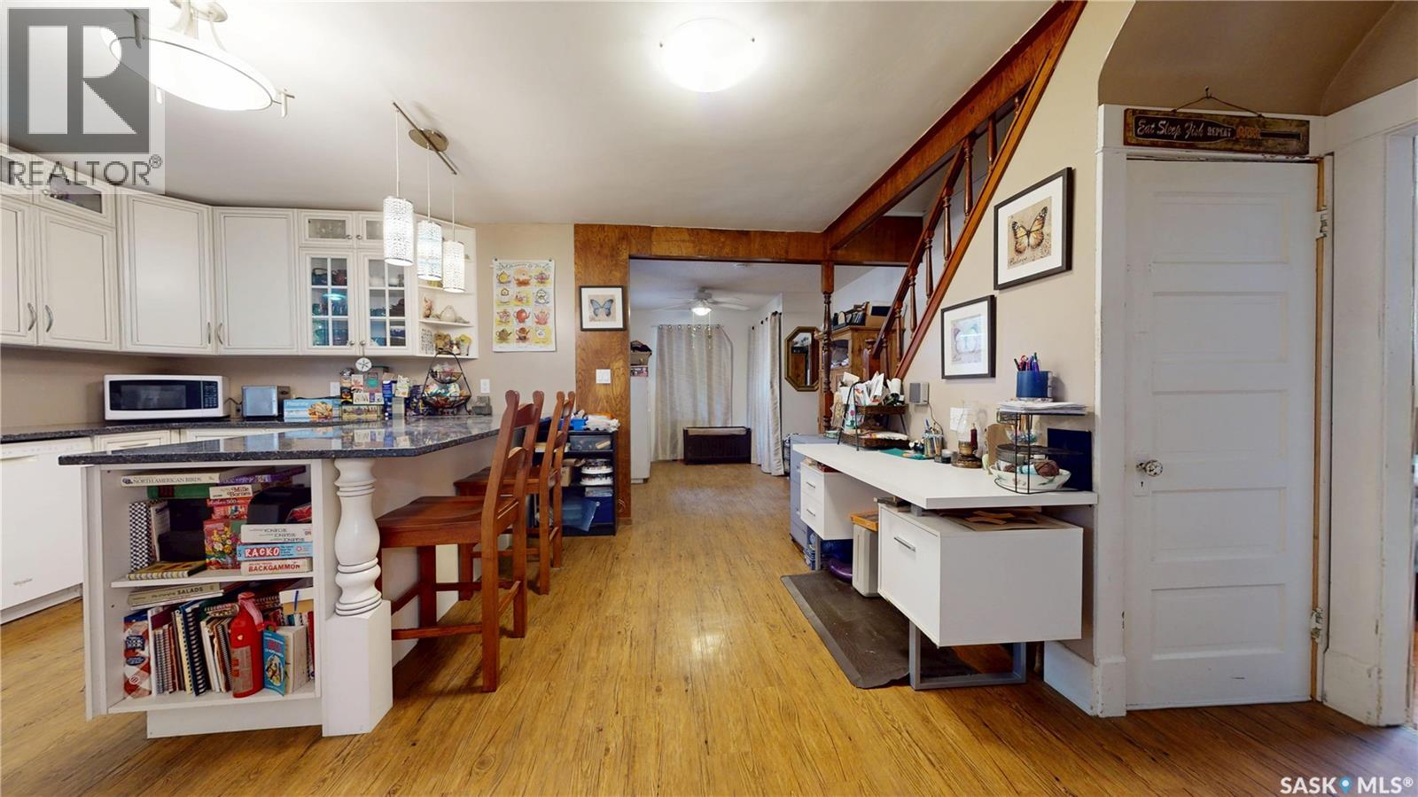 130 Maple Avenue N, Eastend, Saskatchewan  S0N 0T0 - Photo 6 - SK041601