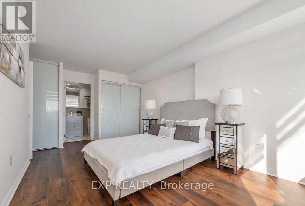 1709 - 7250 Yonge Street, Vaughan (Crestwood-Springfarm-Yorkhill), Ontario  L4J 7X1 - Photo 11 - N13570710