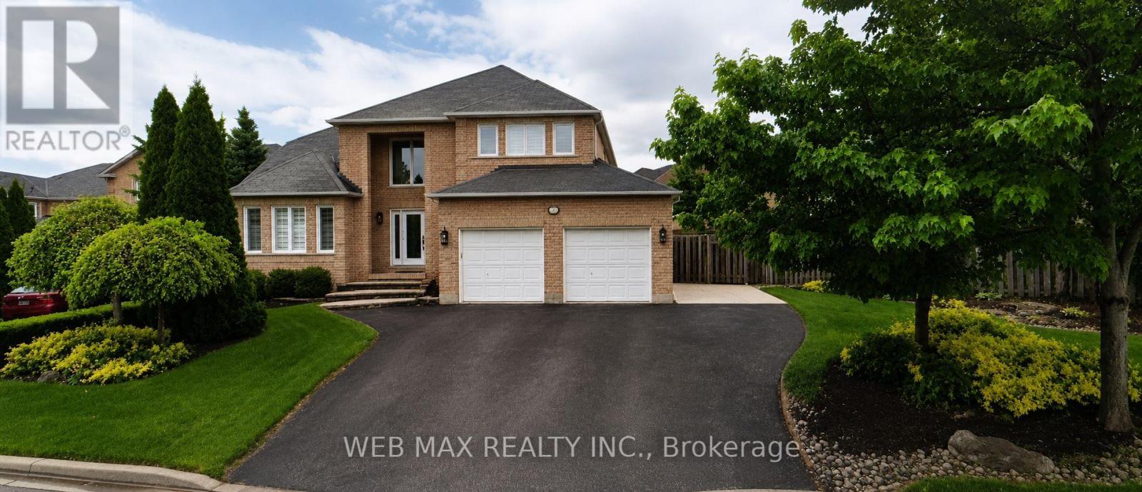 22 ASHBURY CRESCENT, Caledon (Bolton East)