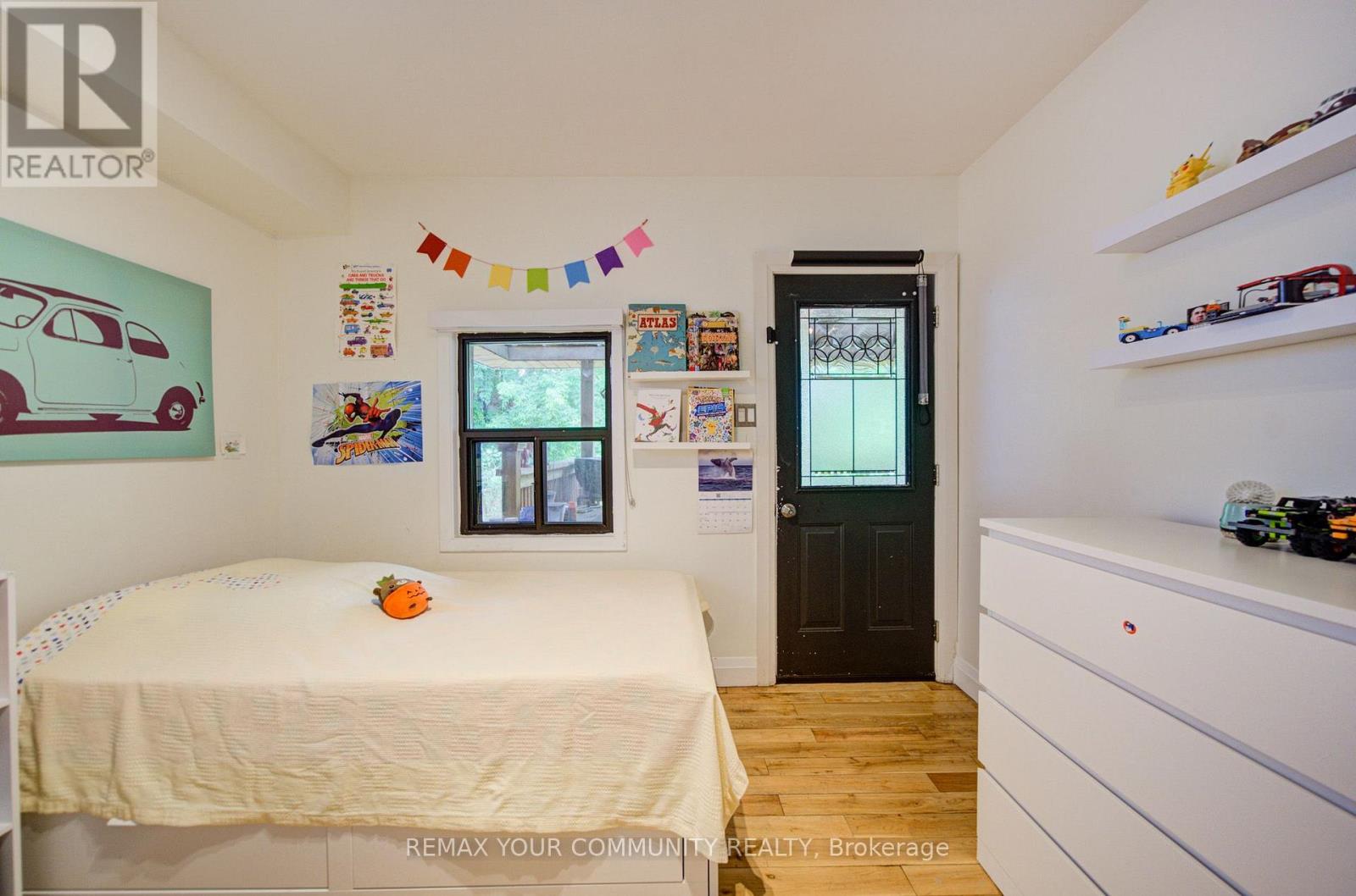 Main - 29 Ennerdale Road, Toronto, Ontario M6E 4C2 - Photo 35 - W13570854