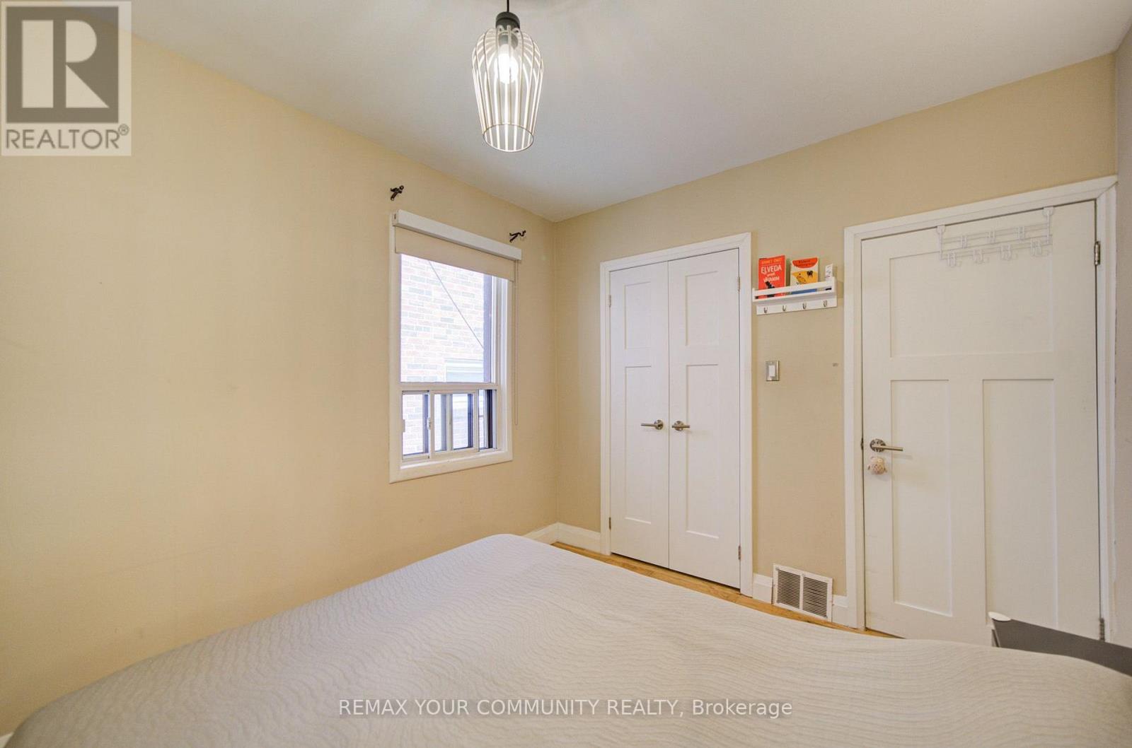 Main - 29 Ennerdale Road, Toronto, Ontario M6E 4C2 - Photo 42 - W13570854