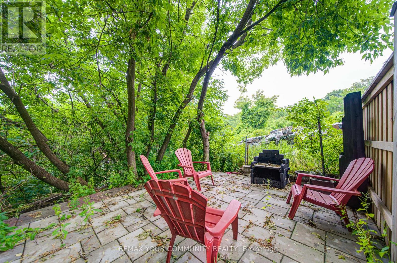 Main - 29 Ennerdale Road, Toronto, Ontario M6E 4C2 - Photo 47 - W13570854