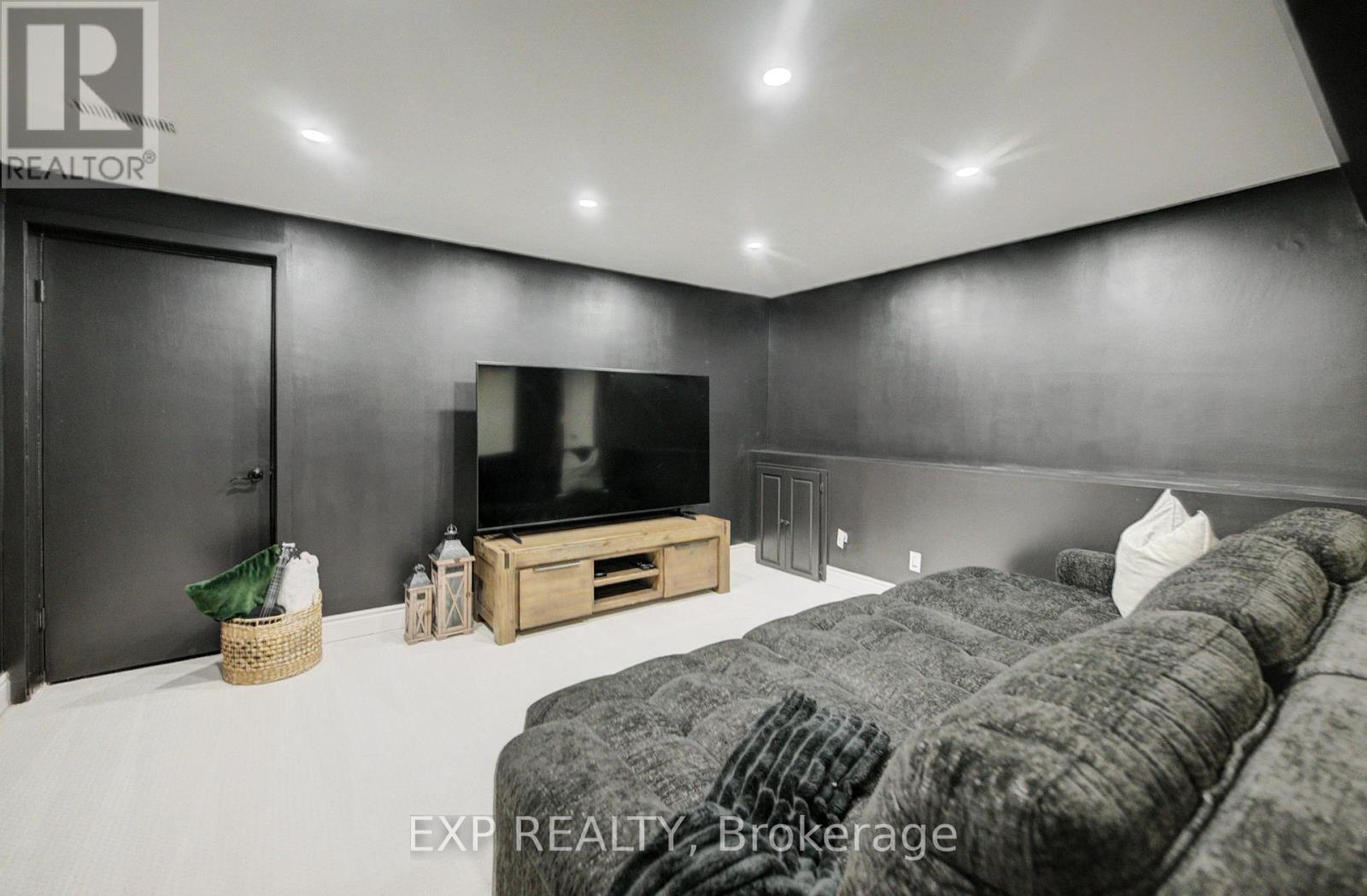 2035 Old Mill Road, Kitchener, Ontario  N2P 1E4 - Photo 33 - X13570630