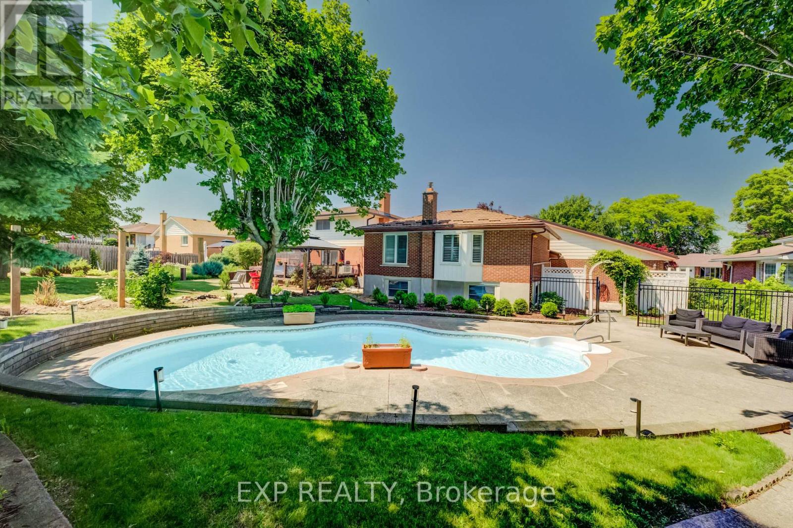 2035 Old Mill Road, Kitchener, Ontario  N2P 1E4 - Photo 41 - X13570630