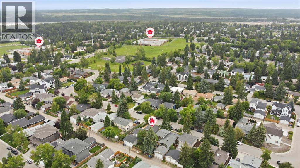 2924 Lathom Crescent SW, Calgary, Alberta  T3E 5W7 - Photo 33 - A2328796