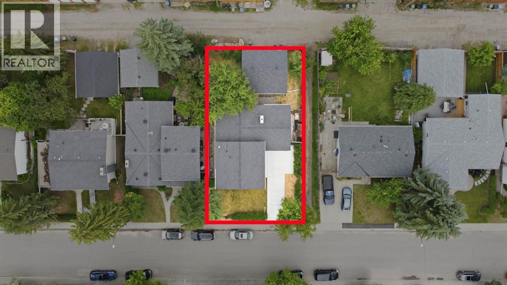 2924 Lathom Crescent SW, Calgary, Alberta  T3E 5W7 - Photo 27 - A2328796