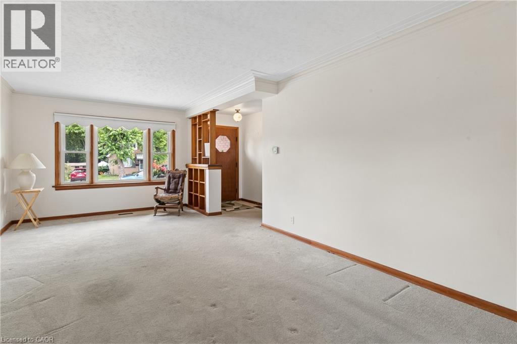 74 Ross Avenue, Kitchener, Ontario  N2A 1V3 - Photo 7 - 40845679