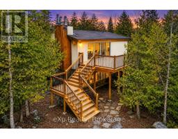 26 ELGIN STREET, Northern Bruce Peninsula, Ontario
