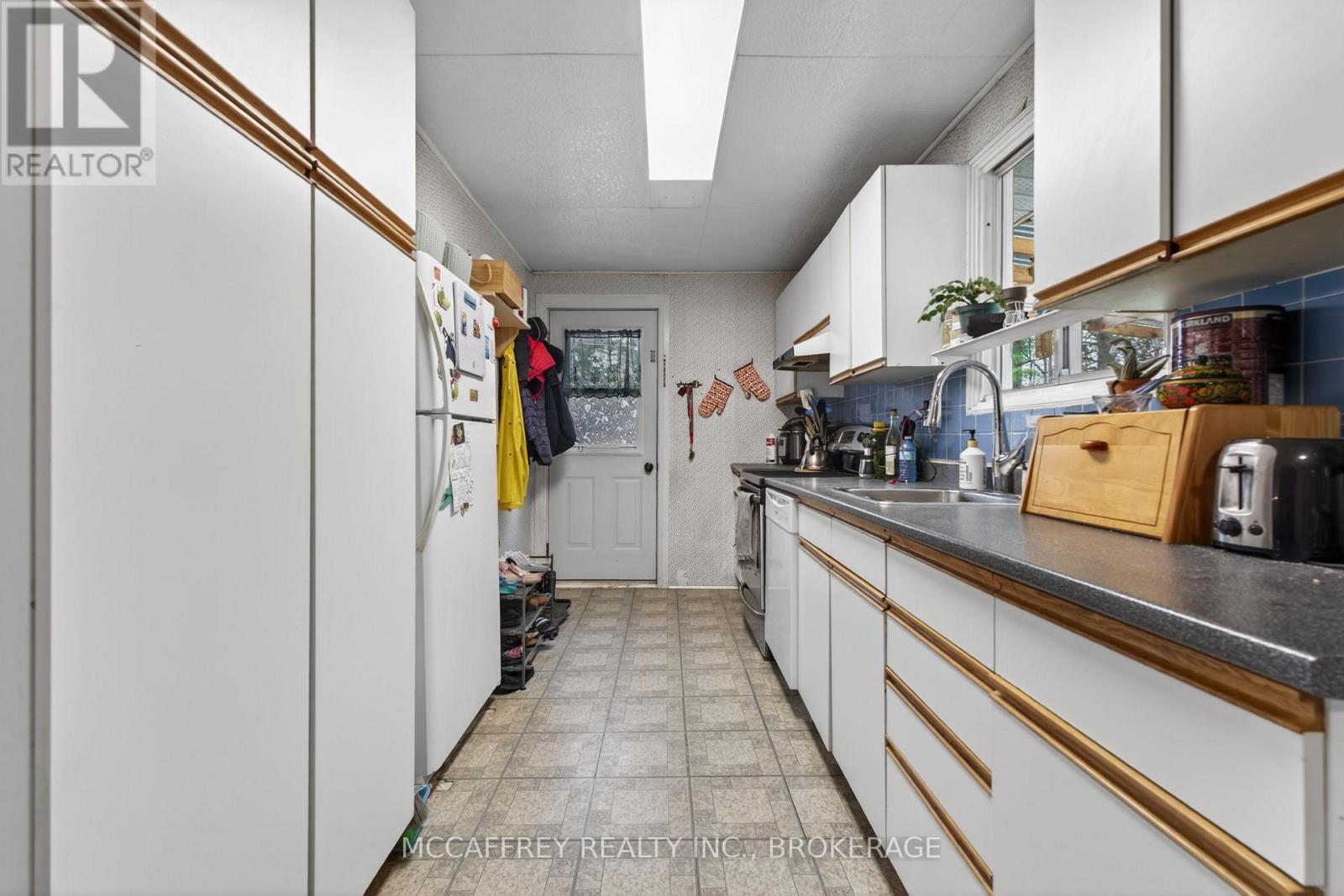 12335 Highway 41, Addington Highlands, Ontario  K0H 2G0 - Photo 6 - X13570992