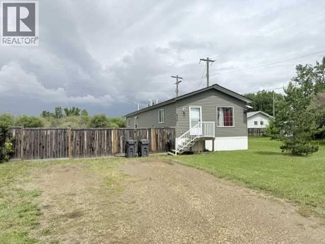 4920 52 Avenue, berwyn, Alberta