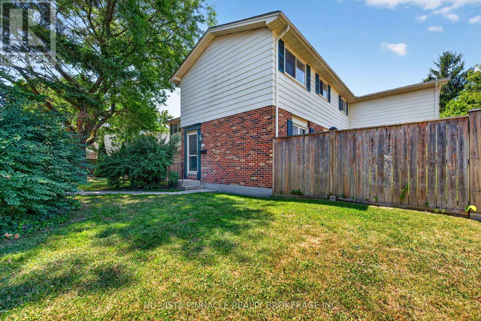 69 Conway Drive, London South, Ontario  N6E 2H4 - Photo 4 - X13570980