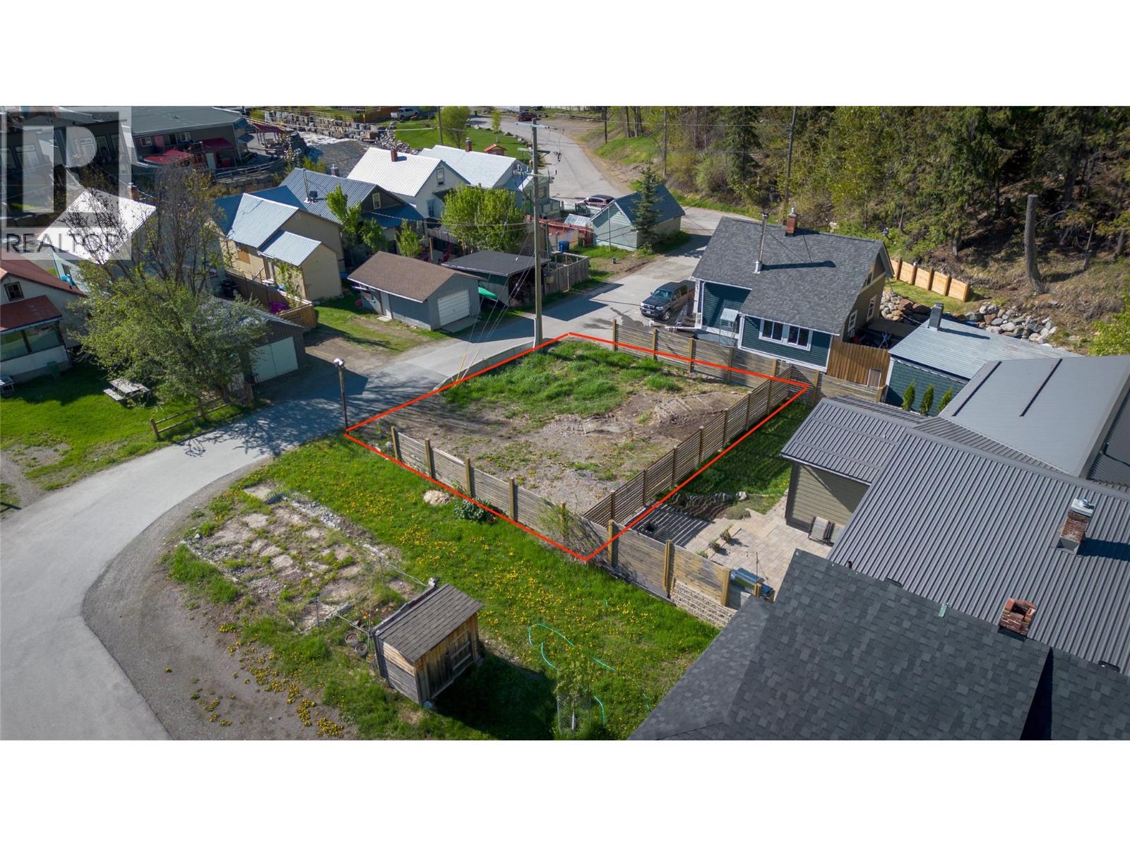 350b Kimberley Avenue, Kimberley, British Columbia  V1A 2J1 - Photo 1 - 10385314