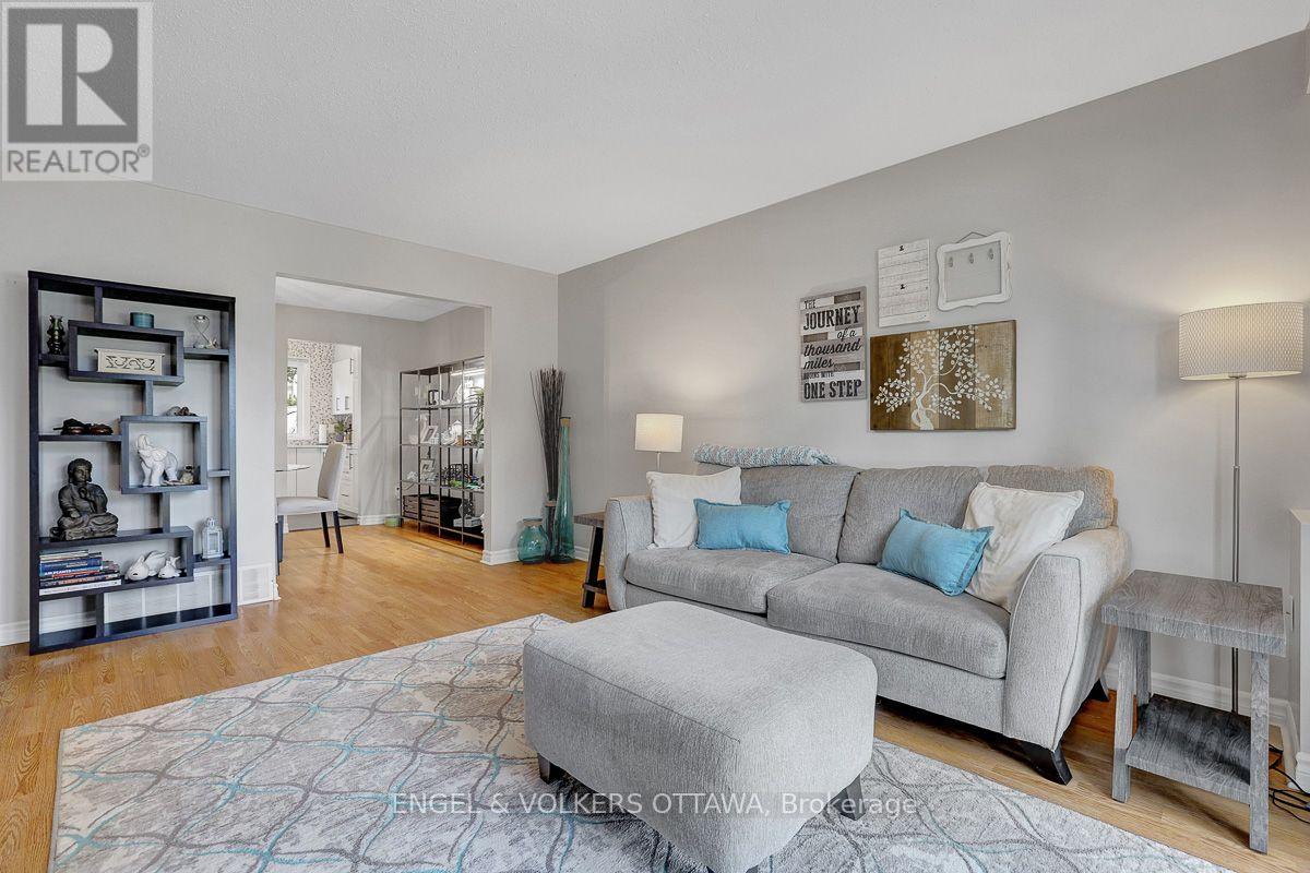 66 Peary Way, Ottawa, Ontario  K2L 1Z8 - Photo 8 - X13571110