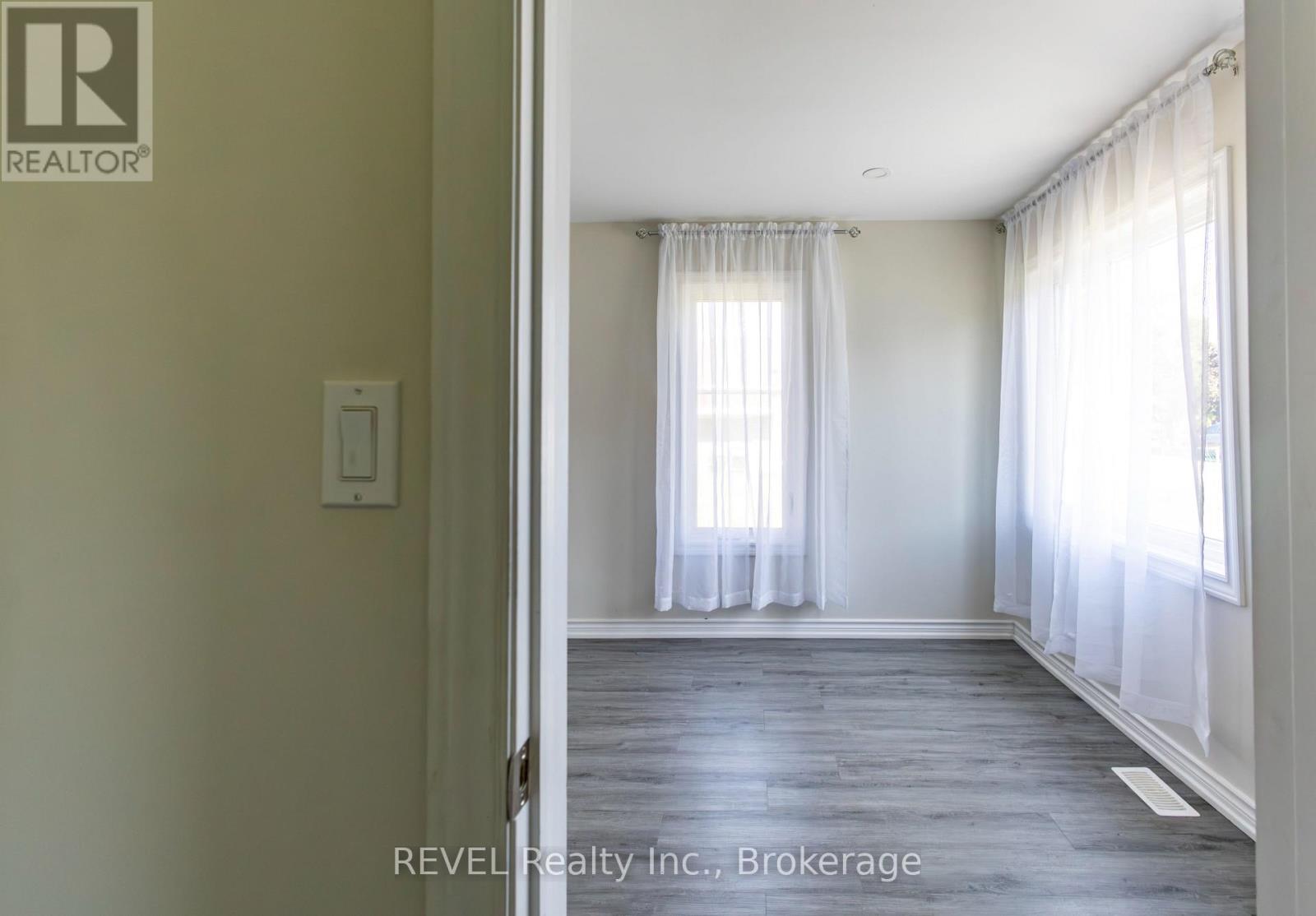45 Parker Street, St. Catharines, Ontario  L2S 1C7 - Photo 11 - X13571114
