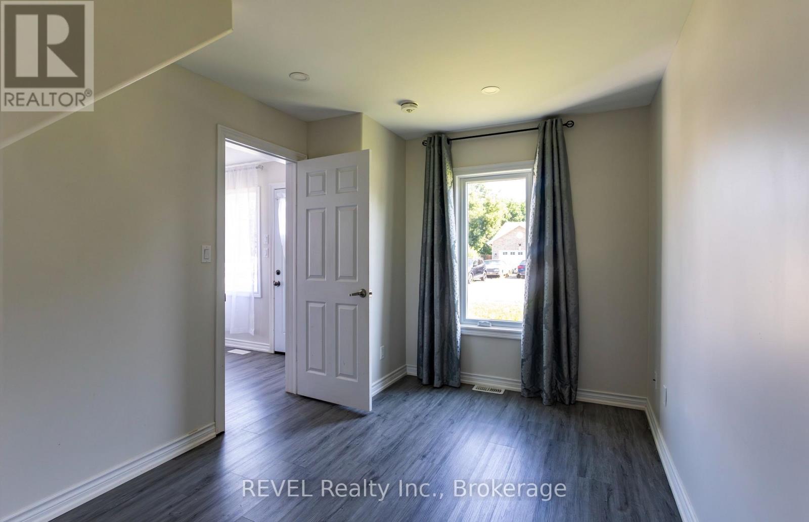 45 Parker Street, St. Catharines, Ontario  L2S 1C7 - Photo 9 - X13571114