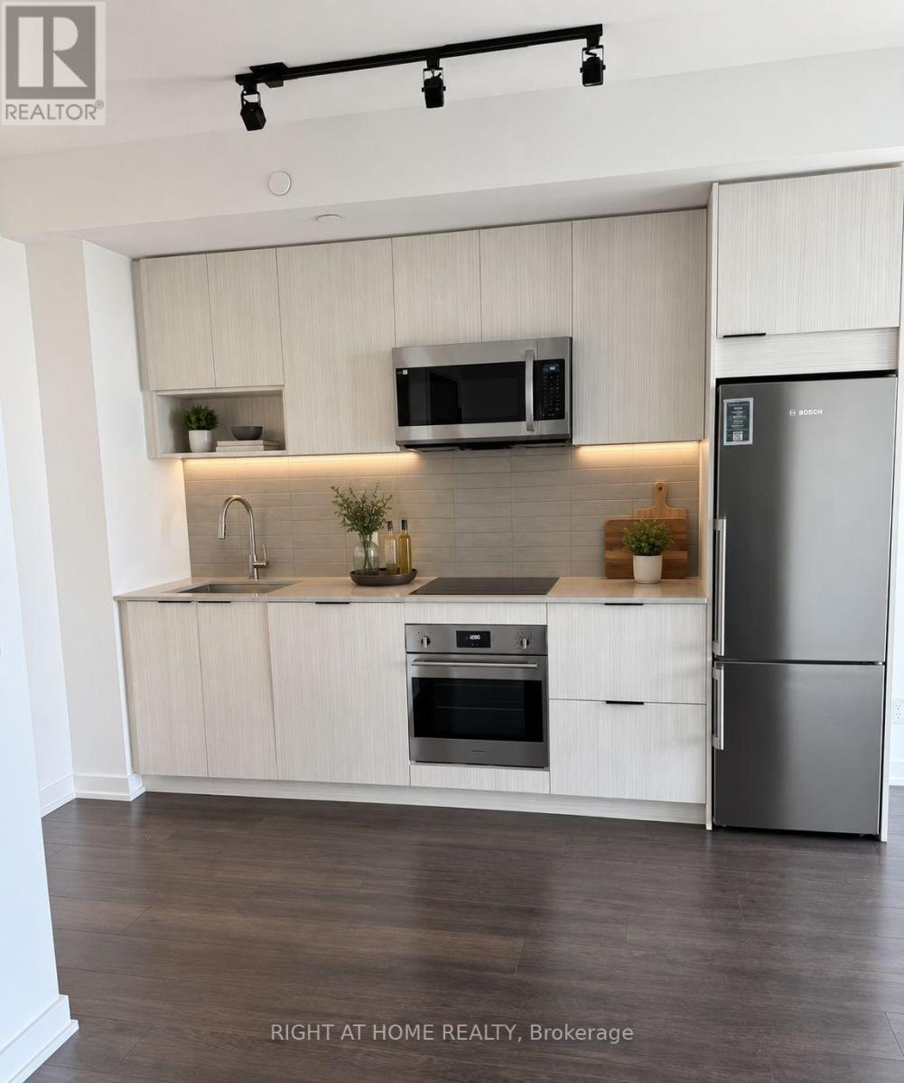 3301 - 5 Defries Street, Toronto, Ontario  M5A 0W7 - Photo 6 - C13570990