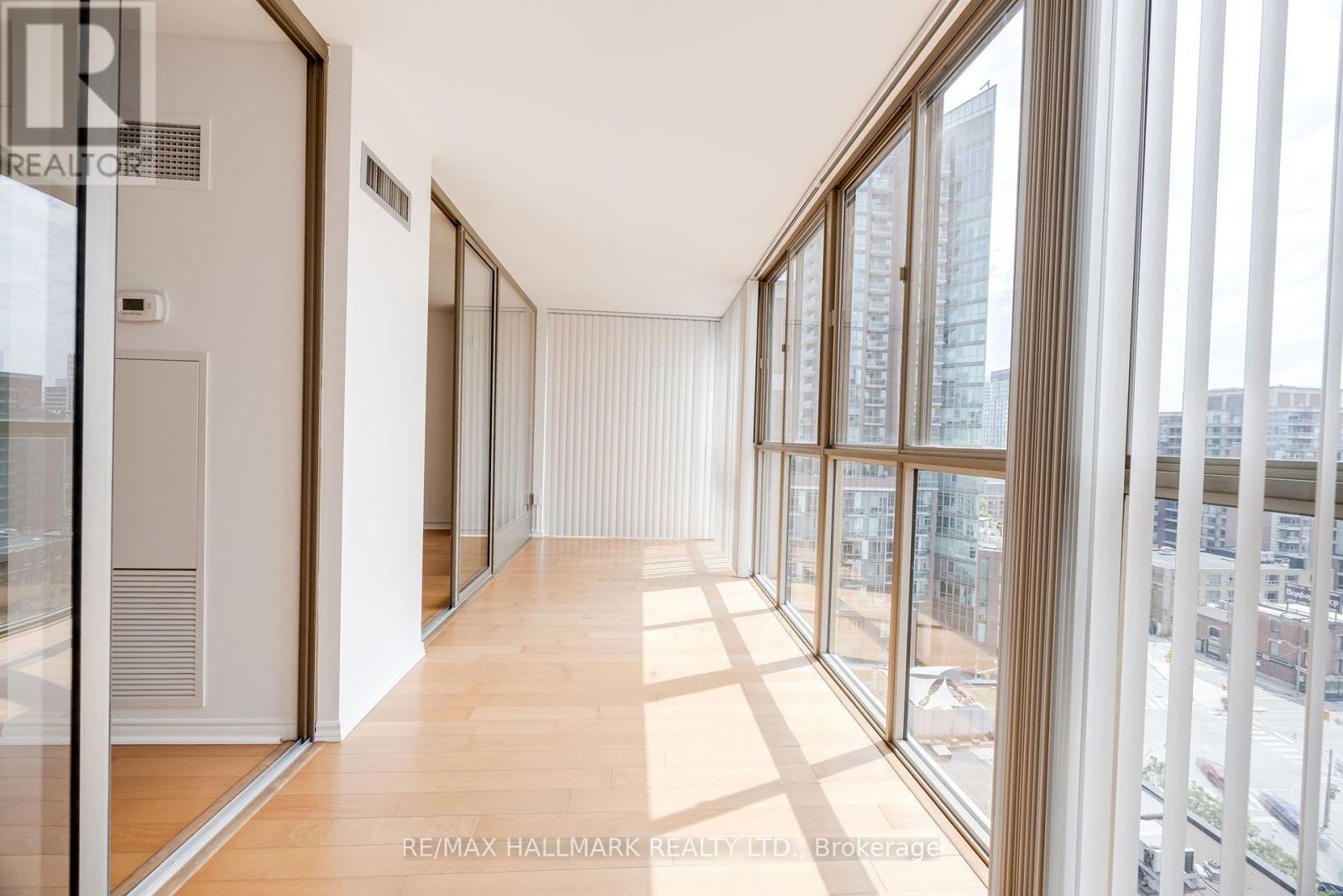 1202 - 95 Lombard Street, Toronto, Ontario  M5C 2V3 - Photo 19 - C13570996