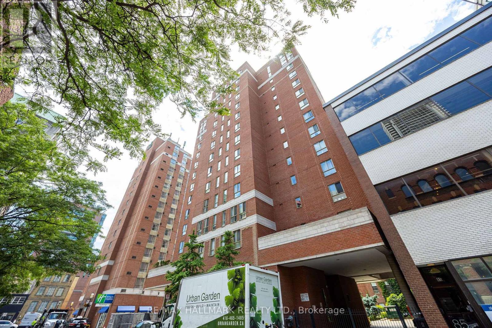 1202 - 95 Lombard Street, Toronto, Ontario  M5C 2V3 - Photo 2 - C13570996