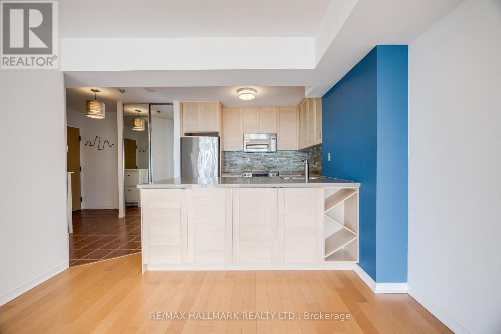 1202 - 95 Lombard Street, Toronto, Ontario  M5C 2V3 - Photo 7 - C13570996